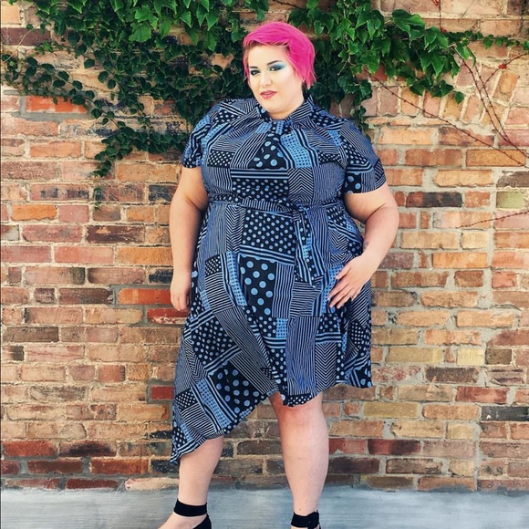 Eloquii Dresses & Skirts - Eloquii Dot Dress size 28